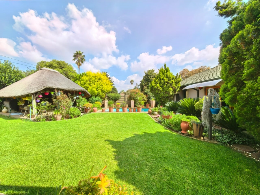 3 Bedroom Property for Sale in Vaalpark Free State